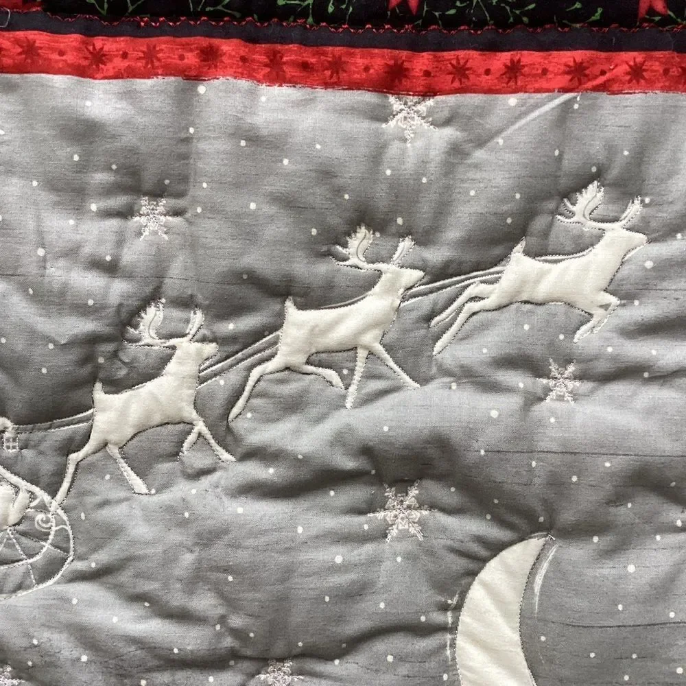 NWT. Hand Crafted  Joy to the World Lap Quilt